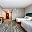 Hampton Inn & Suites Cincinnati Midtown Rookwood