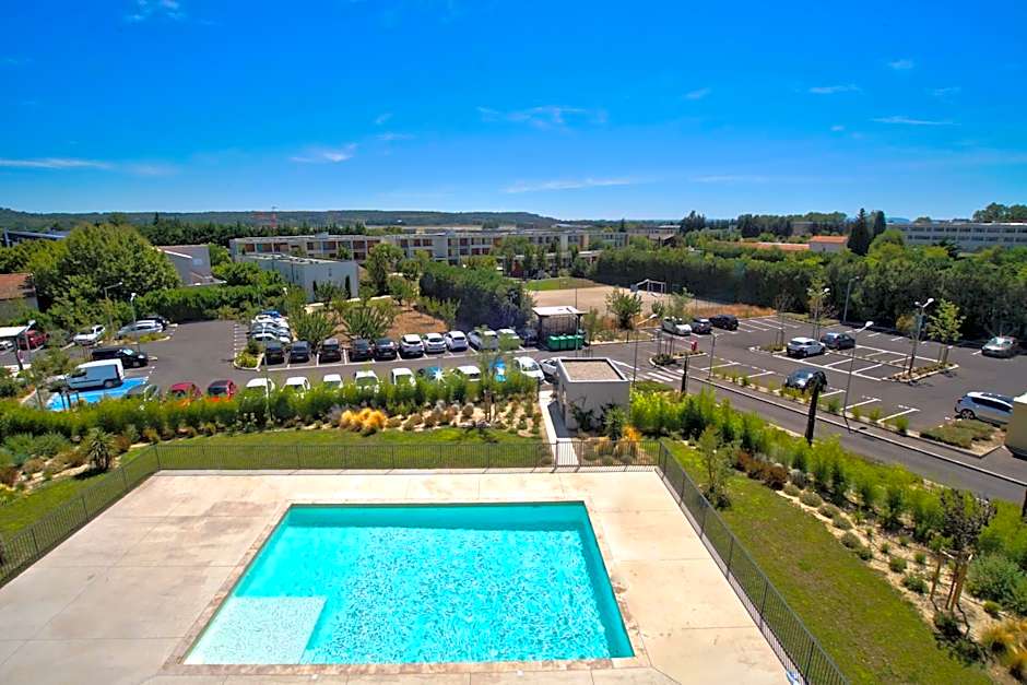 KOSY Appart'Hôtels - Campus Del Sol Esplanade