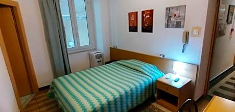 Single Room with Private Bathroom