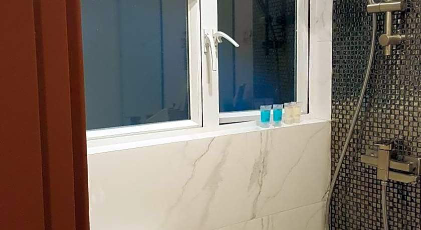 Whole Sunshine International Guesthouse