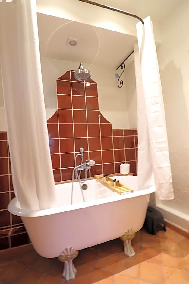La Villa Roseraie , Hôtel Familial OUVERT TOUTE L'ANNEE