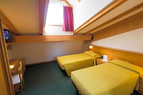 Economy Double or Twin Room