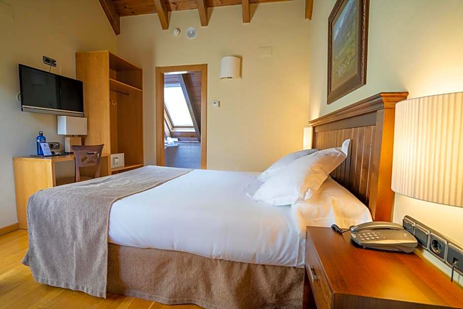 Hotel & Restaurante Peña