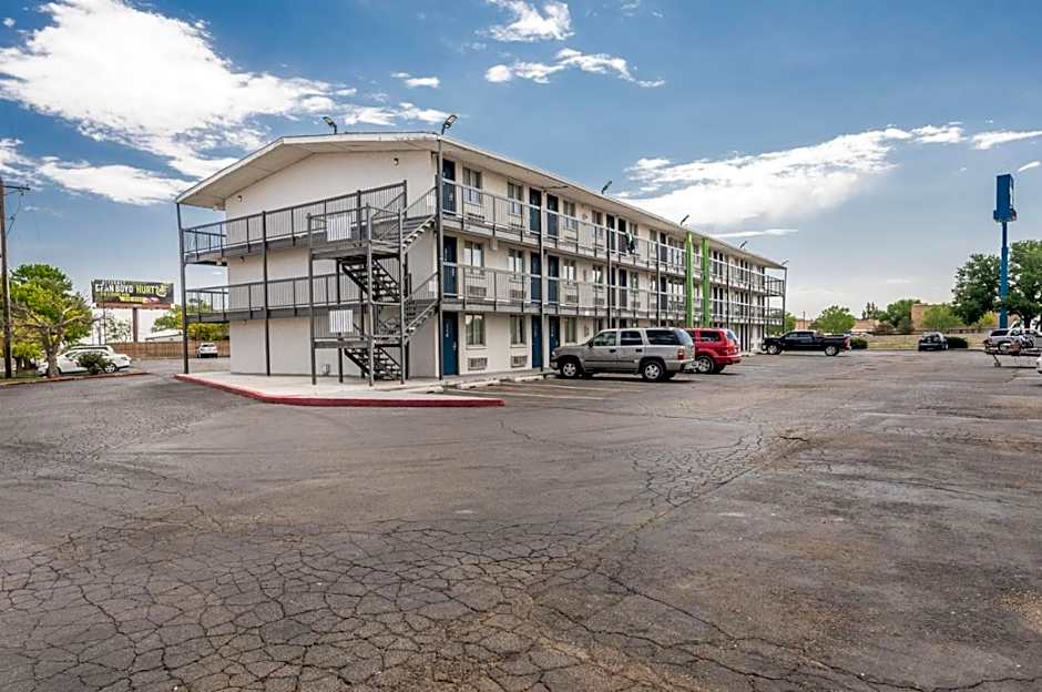 Relax Inn West Amarillo Medical Center – Amarillo, TX