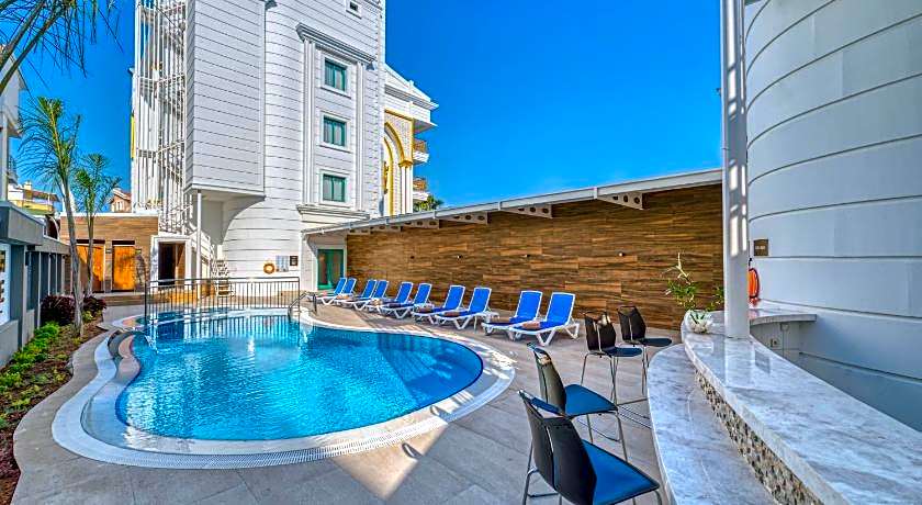 Sealife Lounge - Adult only