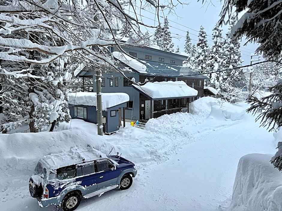 Bears Den Mountain Lodge