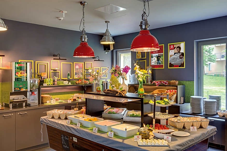 MEININGER Hotel Berlin Alexanderplatz