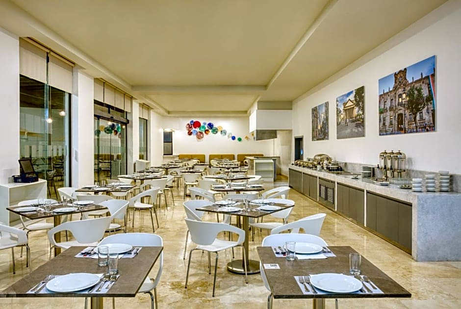 Fiesta Inn Guadalajara Aeropuerto