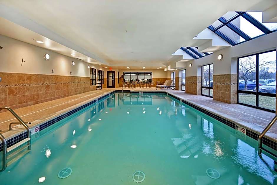 Hampton Inn By Hilton And Suites Detroit/Canton