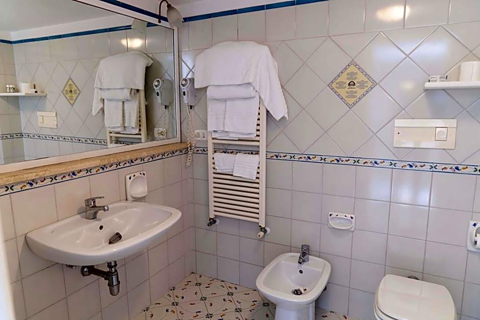 Cala Moresca Apartments