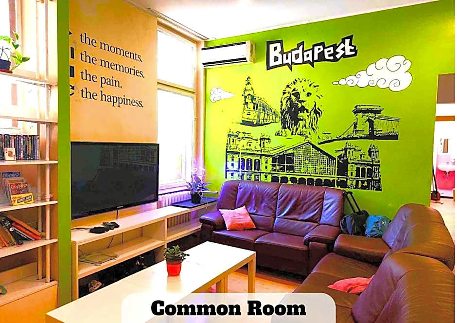 Black Sheep Budapest Smart Rooms