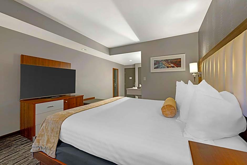 Best Western On The Avenue