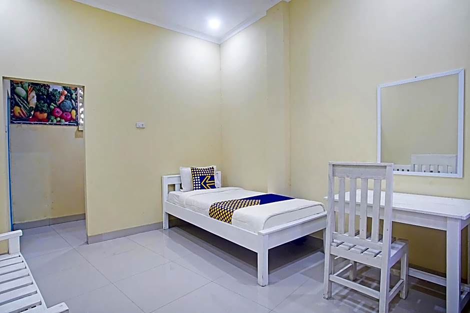 OYO Life 91306 Bae Homestay Syariah