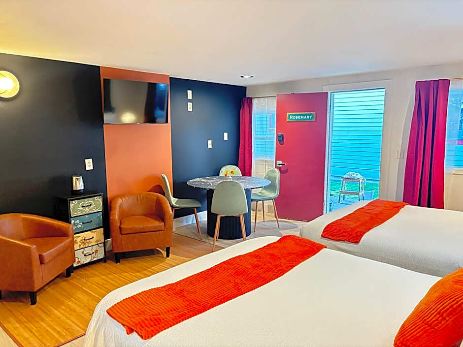 Riverwalk Inn