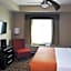 Roosevelt Inn & Suites