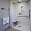 Holiday Inn Express and Suites South Hill By IHG