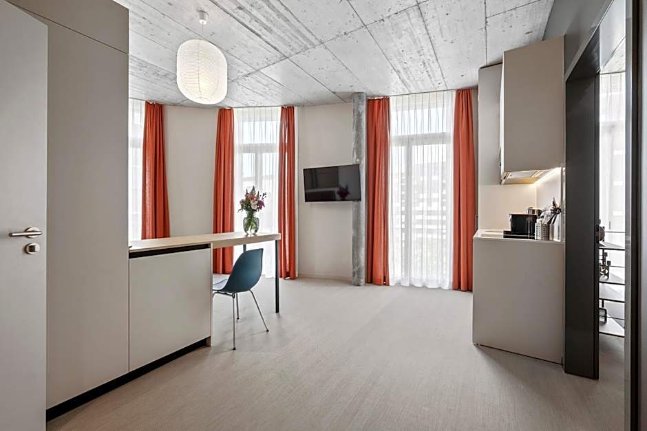 Ariv Apartments & Spaces - self check-in