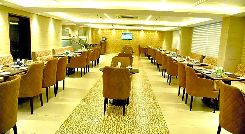 Hotel Royalton Hyderabad Abids