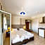 Nikos Villas - Poolside Getaways in Kavos, Corfu