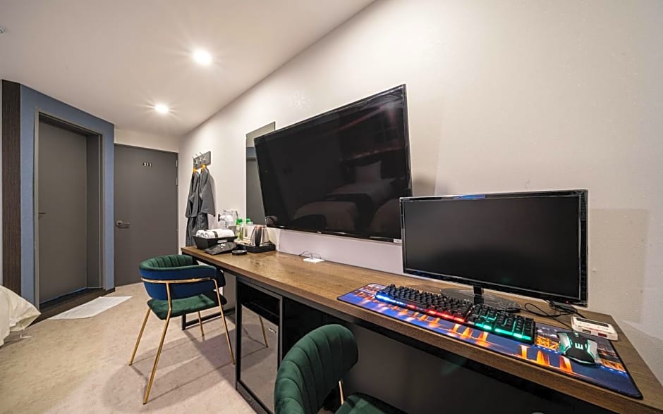 Hwaseong (Wolmun) Athena