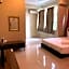 HOTEL MYKULIM