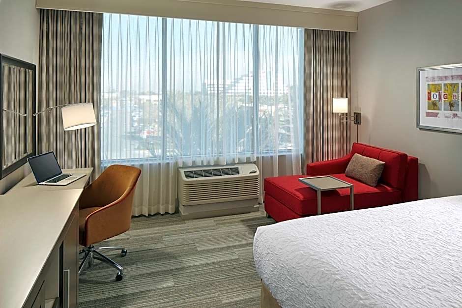 Hampton Inn By Hilton Long Beach Airport, Ca