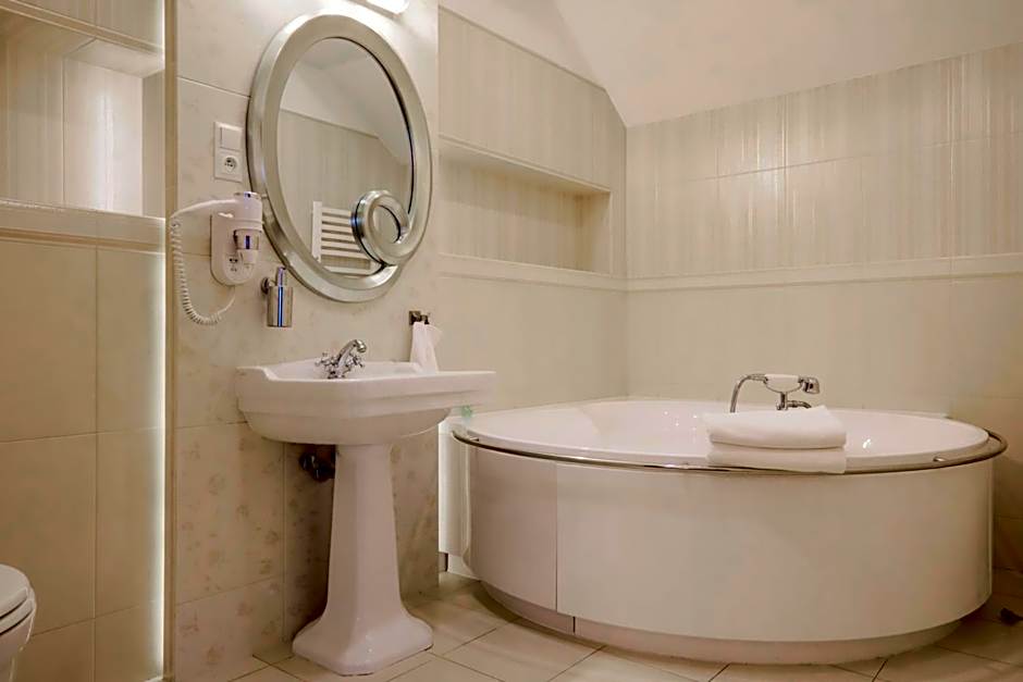 Pałac w Konarach Resort SPA & Conference