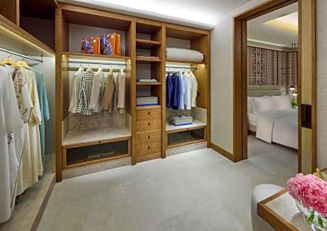 Panoramic Sea View Suite