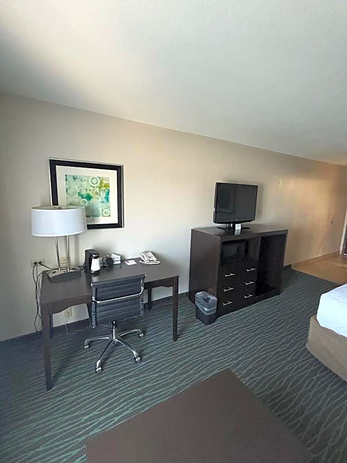 Ramada by Wyndham Burkburnett / Wichita Falls