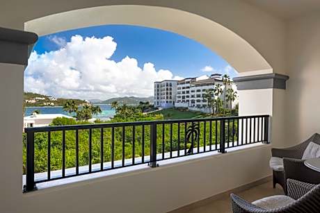 Ocean View, 1 Bedroom Executive Suite, 1 King, Sofa bed