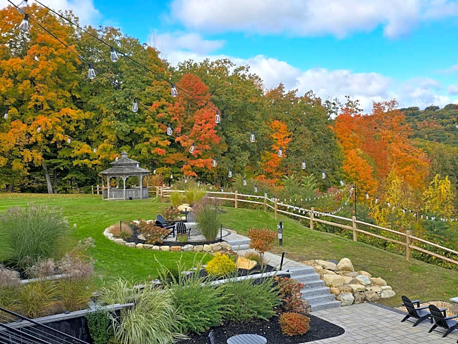 Gunstock Inn & Suites