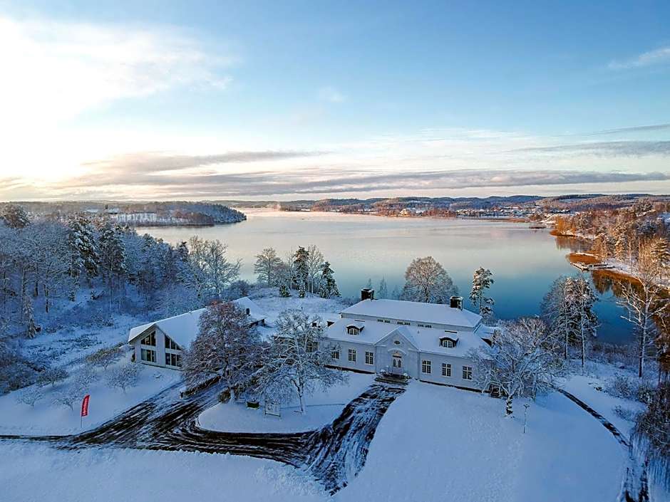 Liljeholmen Herrgård Hostel