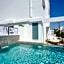 CasaStavris - Aparts & Pool Suites