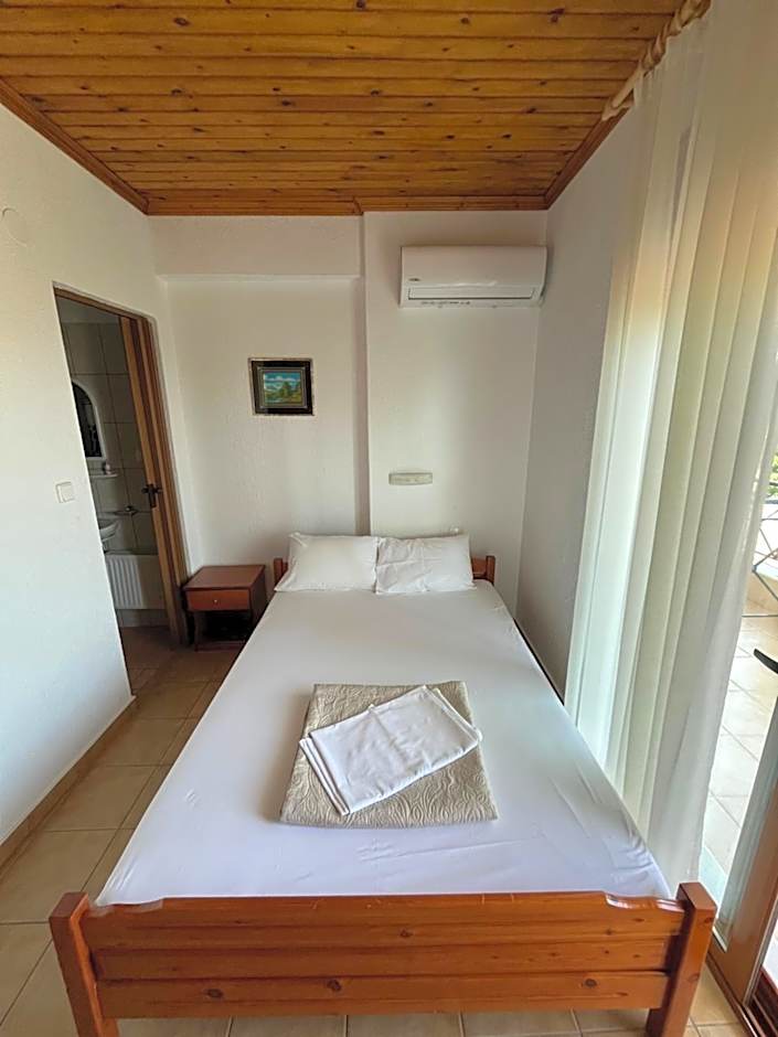 Ψητοπωλείο Καφέ Ενοικιαζόμενα Δωμάτια Όλυμπος