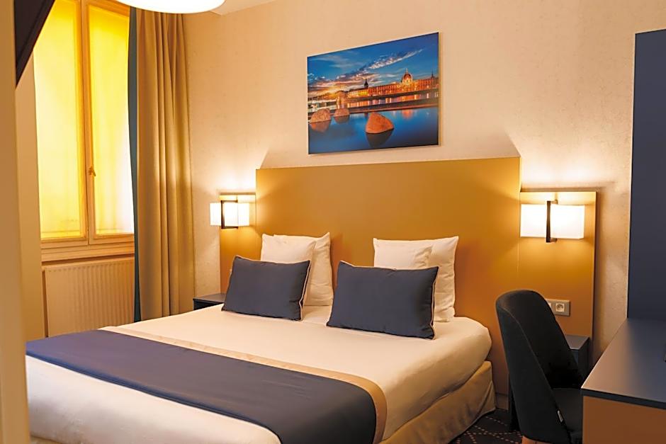 Hotel Des Remparts Lyon Perrache
