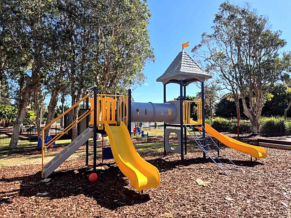 Serenity Diamond Beach (formerly Ramada Resort Diamond Beach)