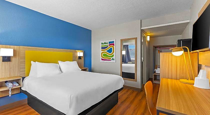 Park Inn by Radisson, Wells