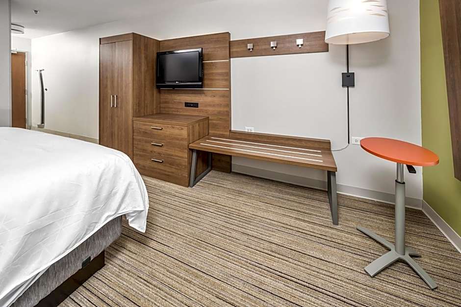 Holiday Inn Express Indianapolis South By IHG