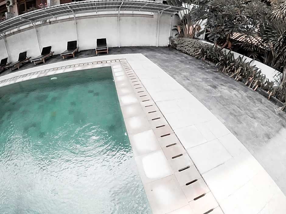 Hotel Palm Garden Kuta