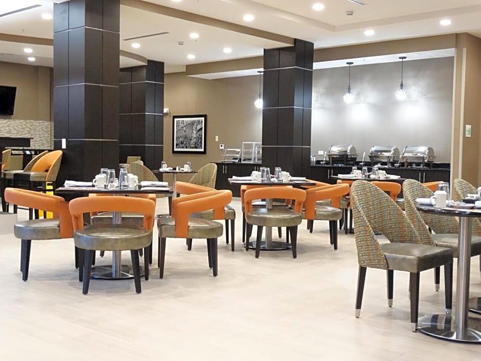Holiday Inn Covington, an IHG Hotel
