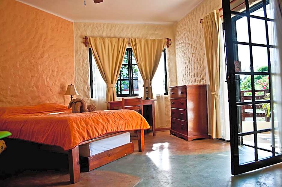 Hotel El Moro