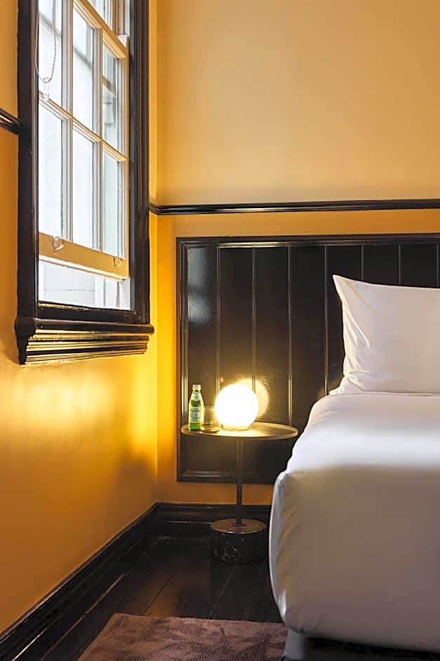 Hotel Diplomat Sydney