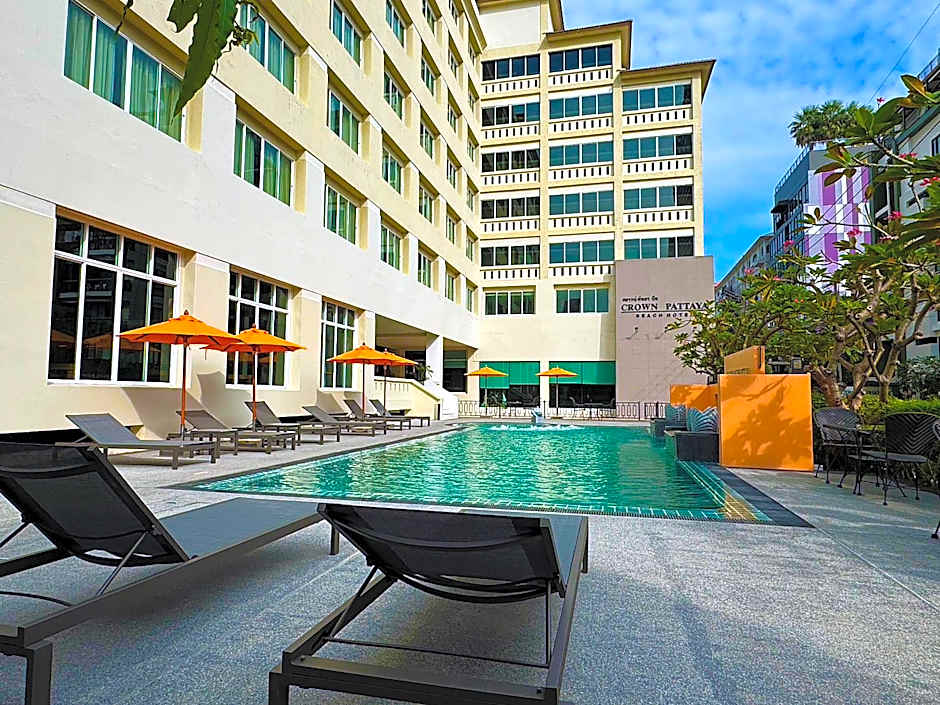 Crown Pattaya Beach Hotel