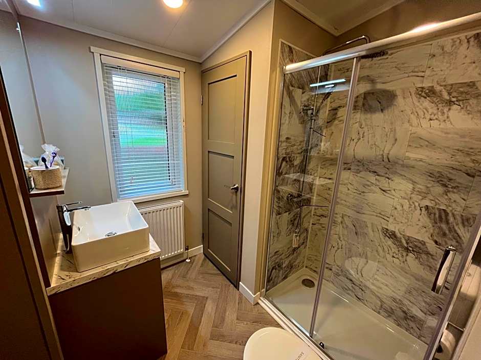 Woolverstone Marina and Lodge Park