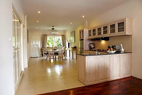 Two-Bedroom Suite with Sea View