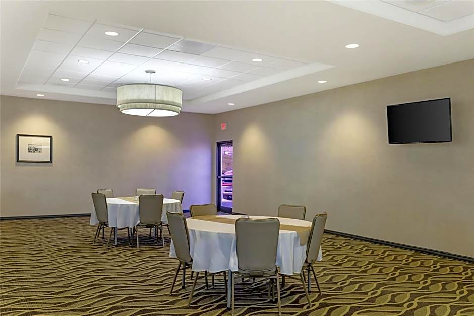 Best Western Plus Havre Inn & Suites