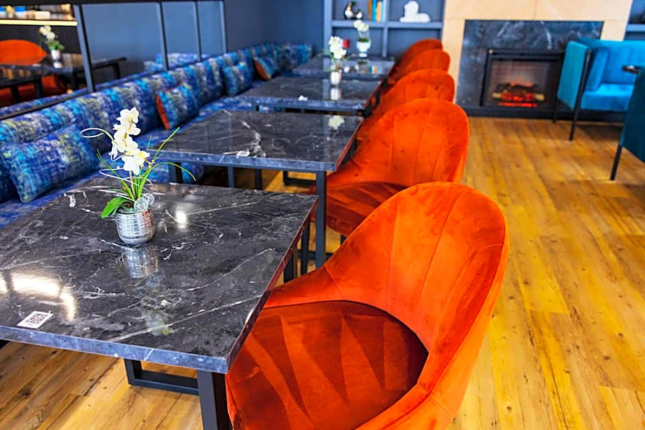 N9 Hotels