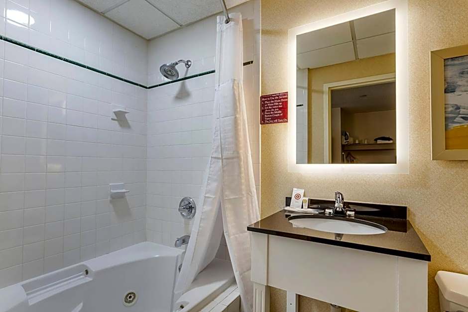 Comfort Inn Paramus - Hackensack