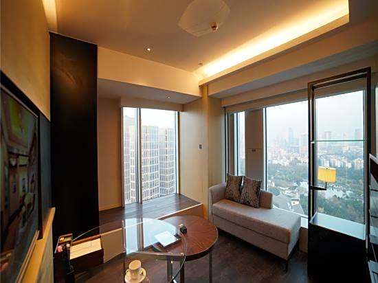 Fortune Bond Hotel