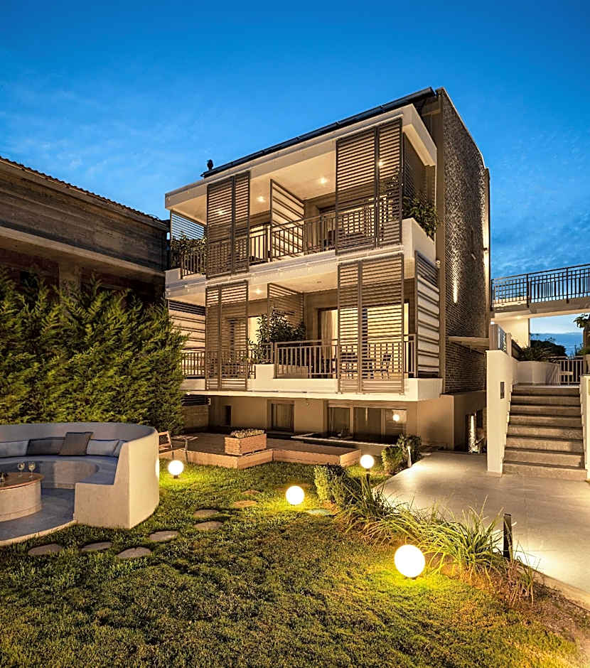 Eco Green Residences & Suites PC